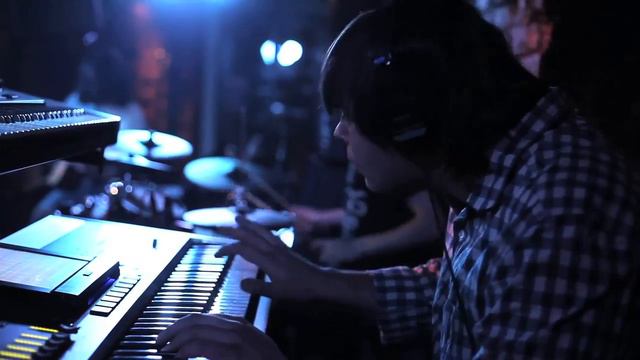 Приглашение на концерт HIGHWAY в Money Honey (Spb).mov