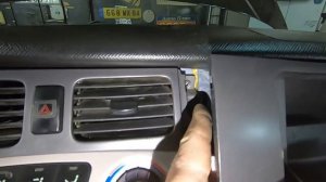 Снимаем панель приборов Hyundai Trajet