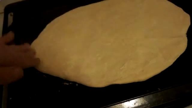 Готовим_пиццу_с_ грибами_дома смотреть онлайн