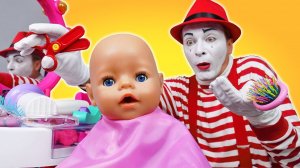 Парикмахерская для пупса БЕБИ БОН! - Видео куклы для девочек. Весёлые игры и мультики для детей