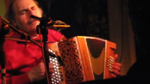 Marc Perrone, Folk Club смотреть онлайн