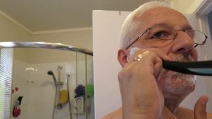Гладкое бритьё опасной бритвой  Мифы и секреты