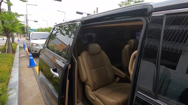 2016 KIA ALL NEW CARNIVAL NOBLESS + AUTO DOOR + SUNROOF + FULL OPTION смотреть онлайн