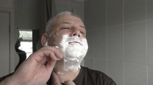 Merkur Futur.   DE razor.  Бритье