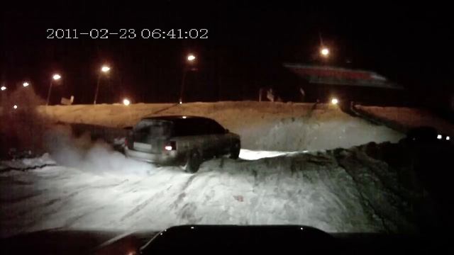 Quattro vs Subaru AWD VTD смотреть онлайн