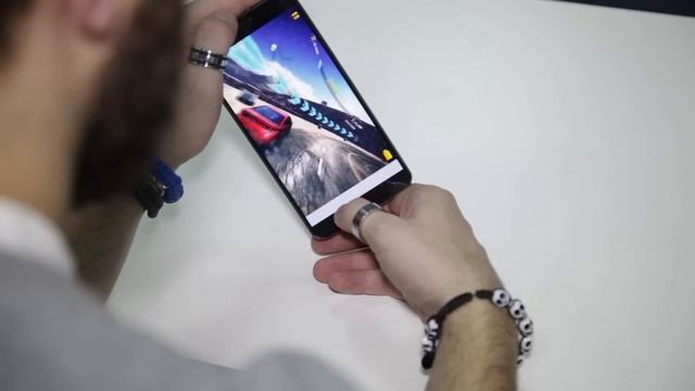 Гни свою линию: Обзор LG G Flex смотреть онлайн