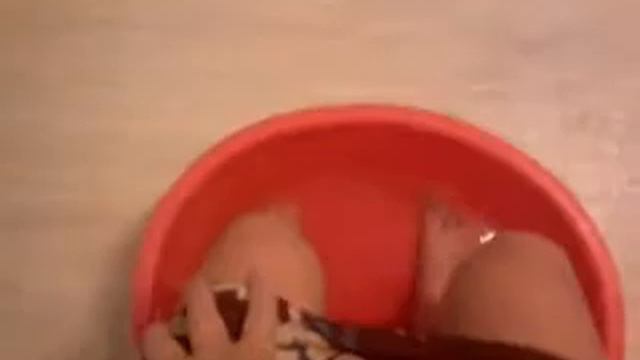 CHELLENGE PONY пью водичку + таз с ледяной водой смотреть онлайн