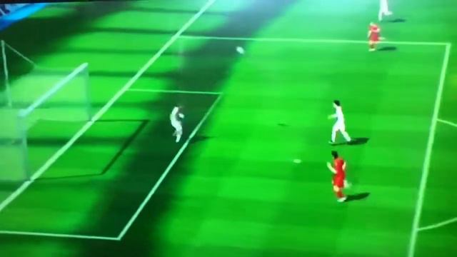 Riesenchance vergeben bei FIFA 12 смотреть онлайн
