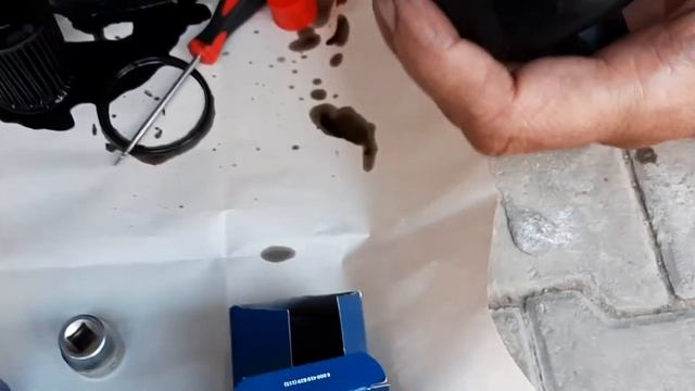 Corsa d yağ filtresi değişimi-Opel yağ filtresi değimi-Vauxhall oil filter change-Corsa dYağ bakımı смотреть онлайн