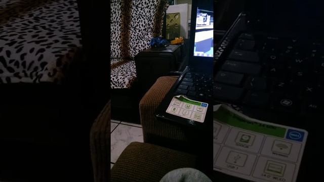 Jogo do roblox no netbook