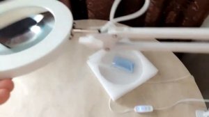 многофункциональная настольная лампа лупа на штативе с подсветкой из китая (обзор)