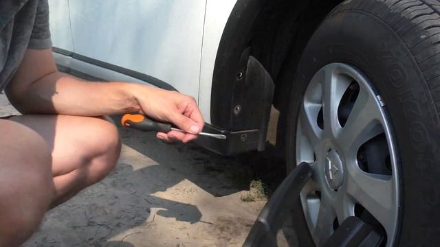 Установка передних брызговиков Rival на Mitsubishi Outlander 3 смотреть онлайн