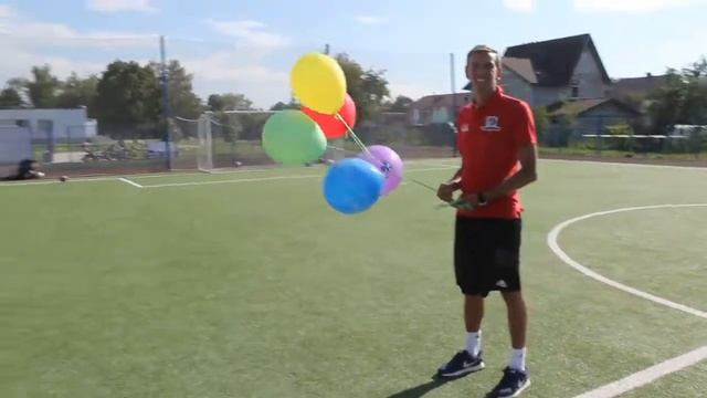 Футбольный клуб Мамоново поздравляет С ДНЕМ РОЖДЕНИЯ своего тренера! смотреть онлайн