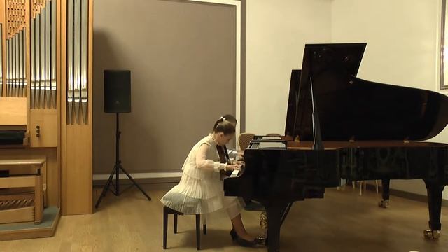 Дуэт Мельникова Дарья, Осипов Алексей - И.Ф. Стравинский Марш из балета "Игра в кврты" смотреть онлайн