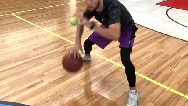 SAINT в Территории Мяча смотреть онлайн