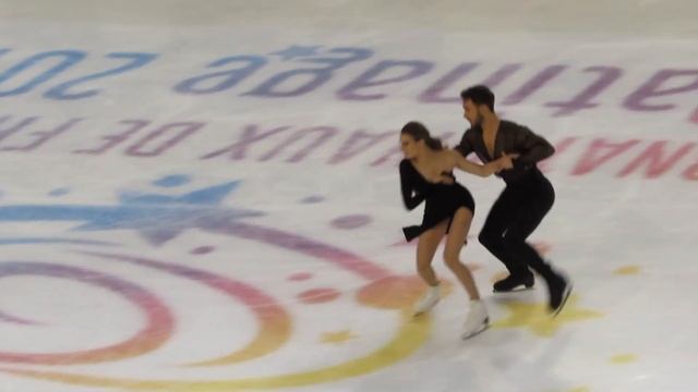 Gabriella Papadakis & Guillaume Cizeron warm up IDF 2018 смотреть онлайн