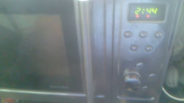 Первое включение микроволновки BORK MW IIEI 2323IN смотреть онлайн