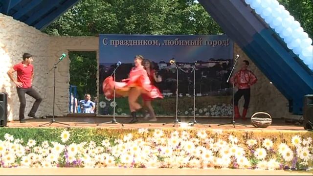 Танец Кадриль г.Сухиничи смотреть онлайн
