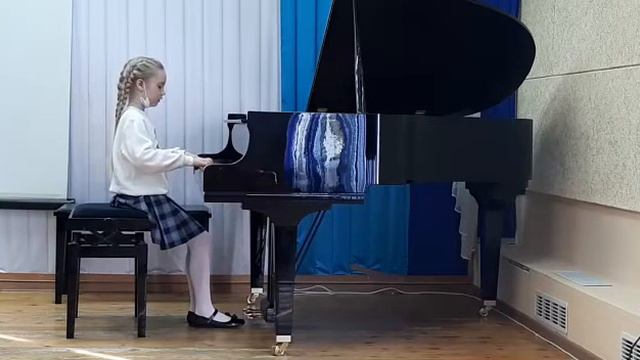 Метелькова Маргарита 1 класс,7 лет. Моцарт Менуэт b mol, А.Роули В стране гномов смотреть онлайн