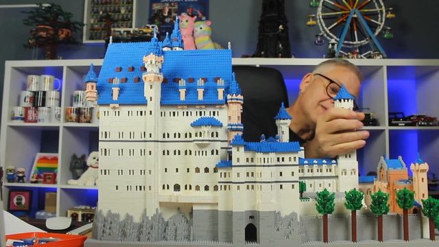 Was ein Monstrum - Schloss Neuschwanstein 11810 DiamondBlocks von Lezi - Schön anzusehen, aber sons смотреть онлайн