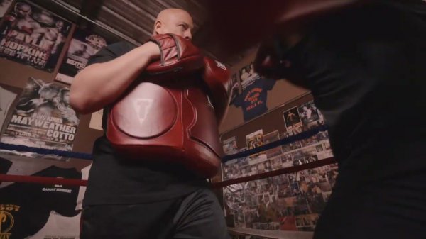 Защита корпуса TITLE Boxing Blood Red