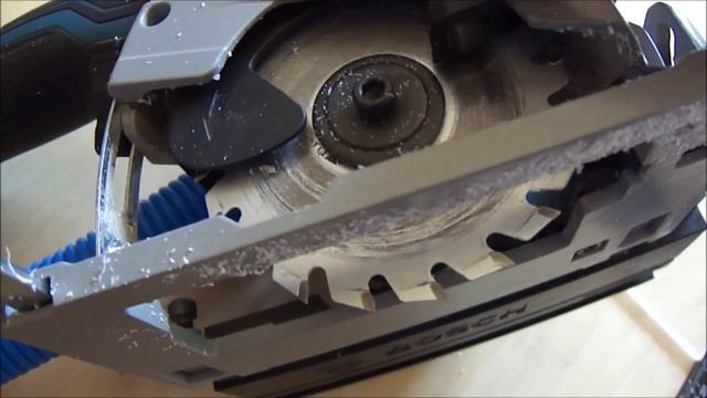 пиление оргстекла 5 мм, при помощи GKS 10,8 - V Li смотреть онлайн