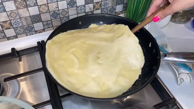 ПИЦЦА НА СКОВОРОДЕ/ПИЦЦА БЕЗ ВЫПЕЧКИ ЗА 10 МИНУТ БЕЗ СМЕТАНЫ смотреть онлайн