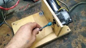 Супер-Простой Намоточный станок.  Своими руками! Очень просто! Часть 1.