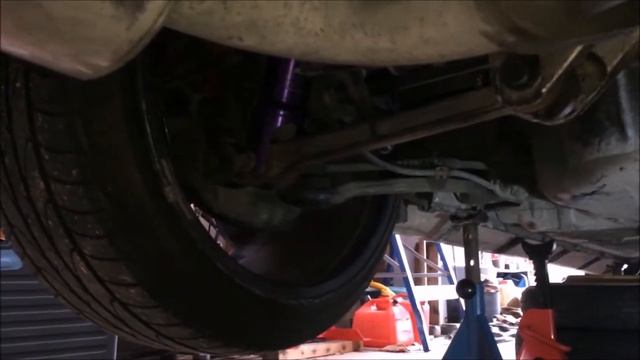 Mitsubishi Evo AYC Fluid Replacement & Bleeding with basic tools смотреть онлайн