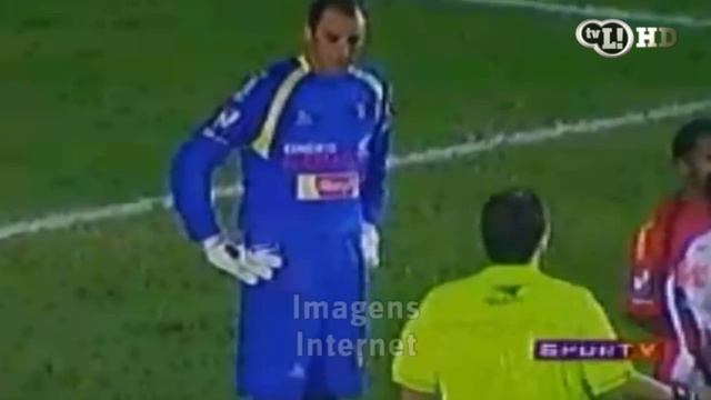 Vitor Junior fala sobre polêmica, Romário e Botafogo смотреть онлайн