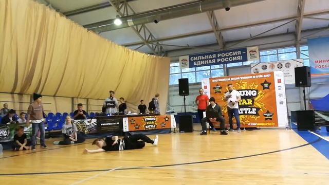 LILKIRILL (ДОМИНАНТ) vs ПАУК | 1/4 FINAL | YOUNG STAR BATTLE 2017 | ТУЛА смотреть онлайн