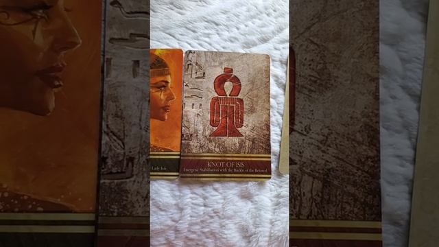 Goddess Isis ? Oracle Card Reading смотреть онлайн