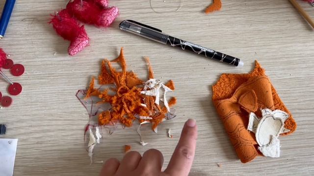 Как я сшила трех красных медведей из мохера смотреть онлайн