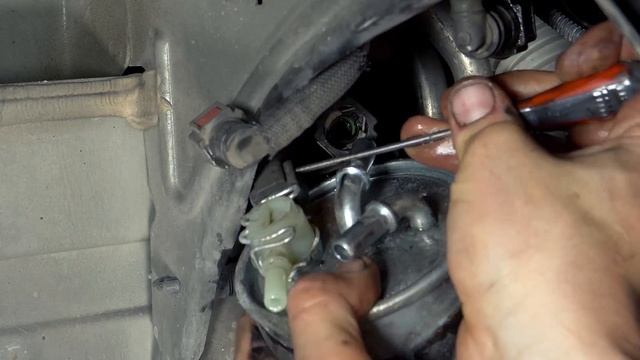 Changer le Filtre à Gasoil MEGANE 2 1.5 DCI ⛽ смотреть онлайн