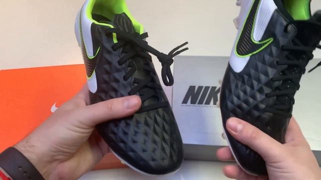 COMPARE : Nike Tiempo Legend 8 FG ELITE vs Pro смотреть онлайн