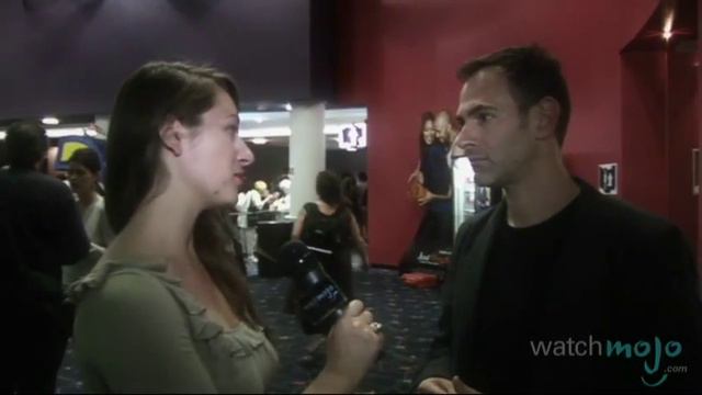 Interview With SPLICE Director Vincenzo Natali смотреть онлайн