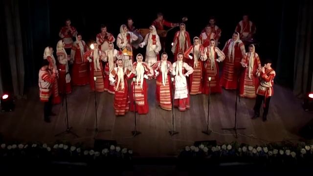 Ансамбль Заигрыш Вдоль по улице смотреть онлайн
