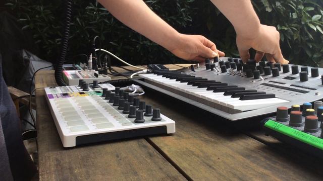 Storm of Visions - Techno Jam #3 (Beatstep Pro, Korg Minilogue, Volca Sample and FM) смотреть онлайн