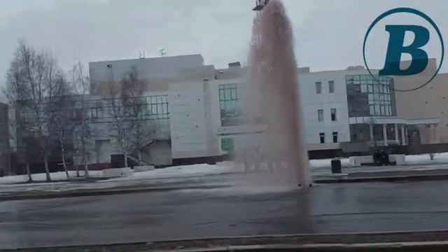 Коммунальное ЧП на Энгельса в Сургуте смотреть онлайн