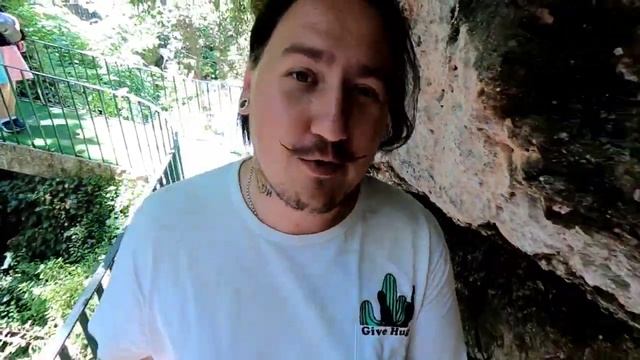 ВОДОПАД ДЮДЕН - САМЫЕ КРАСИВЫЕ МЕСТА В АНТАЛИИ. прогулка по анталии #дюден #анталия #турция2022 смотреть онлайн