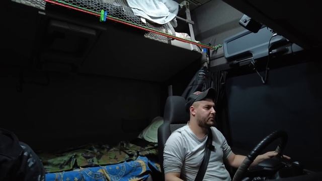 Дальнобой по России c американским дальнобойщиком !?????. СРАВНИВАЮ! смотреть онлайн