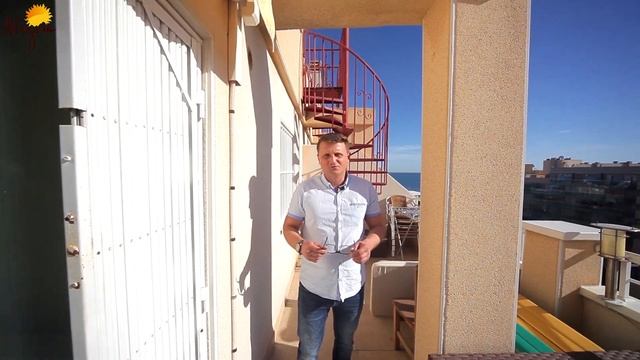 Квартира в Испании с камином, солярием и гостевым домиком смотреть онлайн