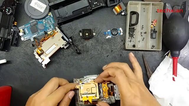 SONY A6300 CAMERA ERROR/STUCK UP SHUTTER /DISASSEMBLE/ASSEMBLE/FIX смотреть онлайн