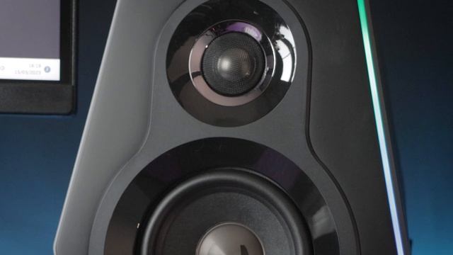 Epic Look, Hefty Price Tag in 2023 | Edifier G5000 Speaker Review смотреть онлайн
