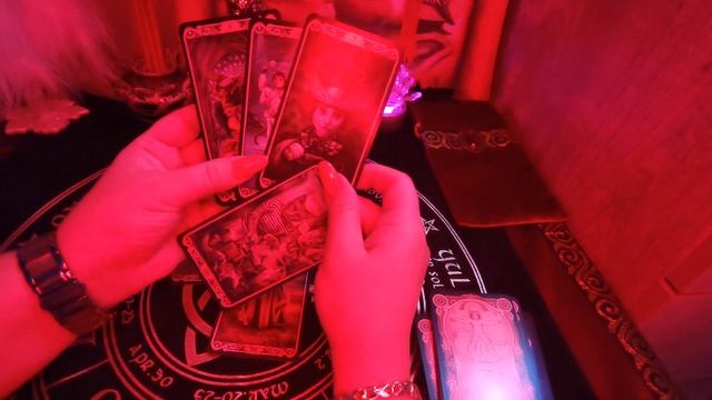 Какие отношения у Вас сложатся с загаданным человеком ?#гаданиеонлайн #таро #гадание смотреть онлайн