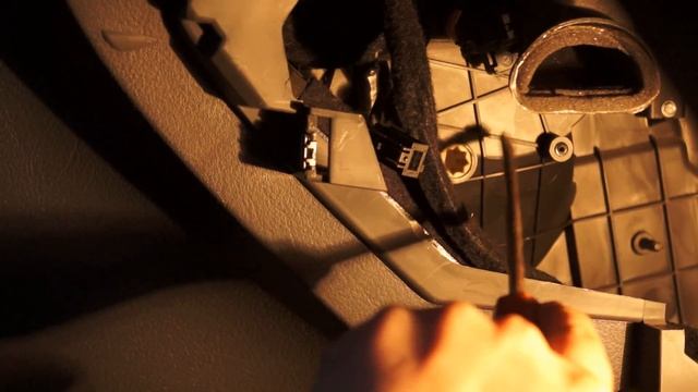 Citroen C5 - замена заслонки печки без снятия торпеды