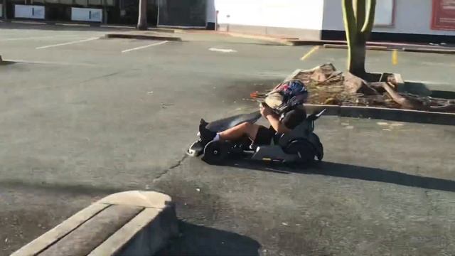 Ninebot GoKart PRO Vs White Ninebot GoKart