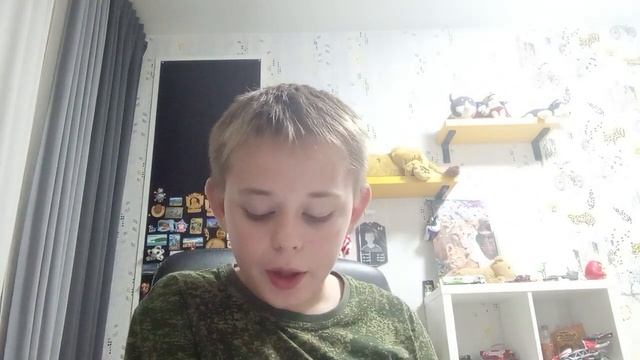 ОБЗОР НА ДНЕВНИКИ И КАК Я УЧИЛСЯ!2-5 класс! смотреть онлайн