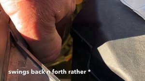 How to replace the headlight bulb on Mazda 2