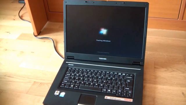 Toshiba Satellite L30-134 смотреть онлайн